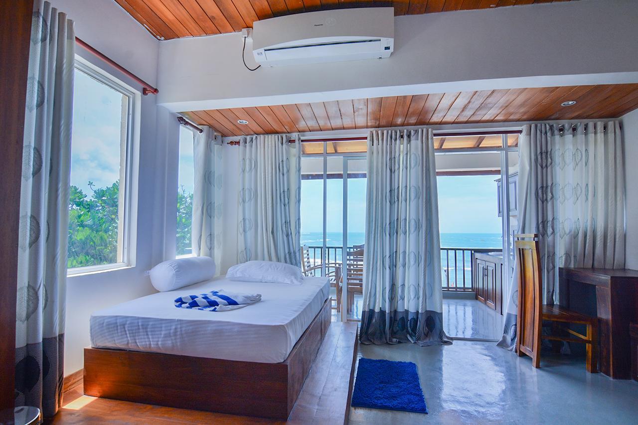 Wave Beach Resort Unawatuna Exterior photo