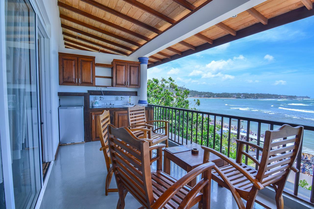 Wave Beach Resort Unawatuna Exterior photo