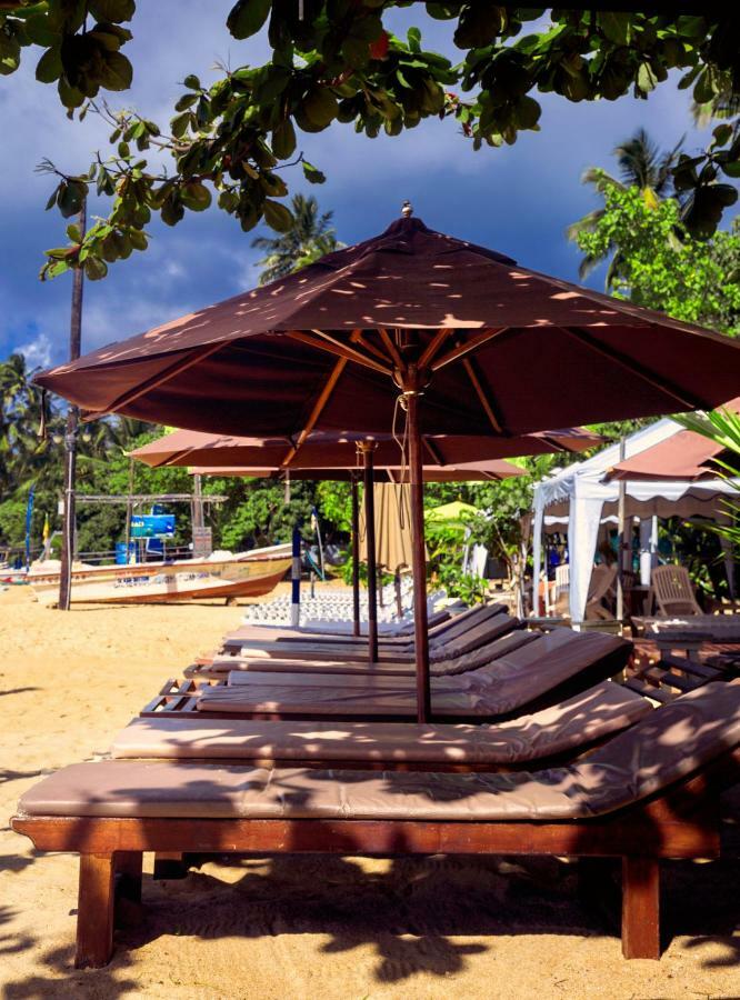 Wave Beach Resort Unawatuna Exterior photo